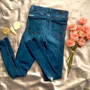 🌻ABERCROMBIE&FITCH SIMONE HIGHRISE SUPER SKINNY🌻